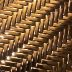 Meet your Posher, Alexus